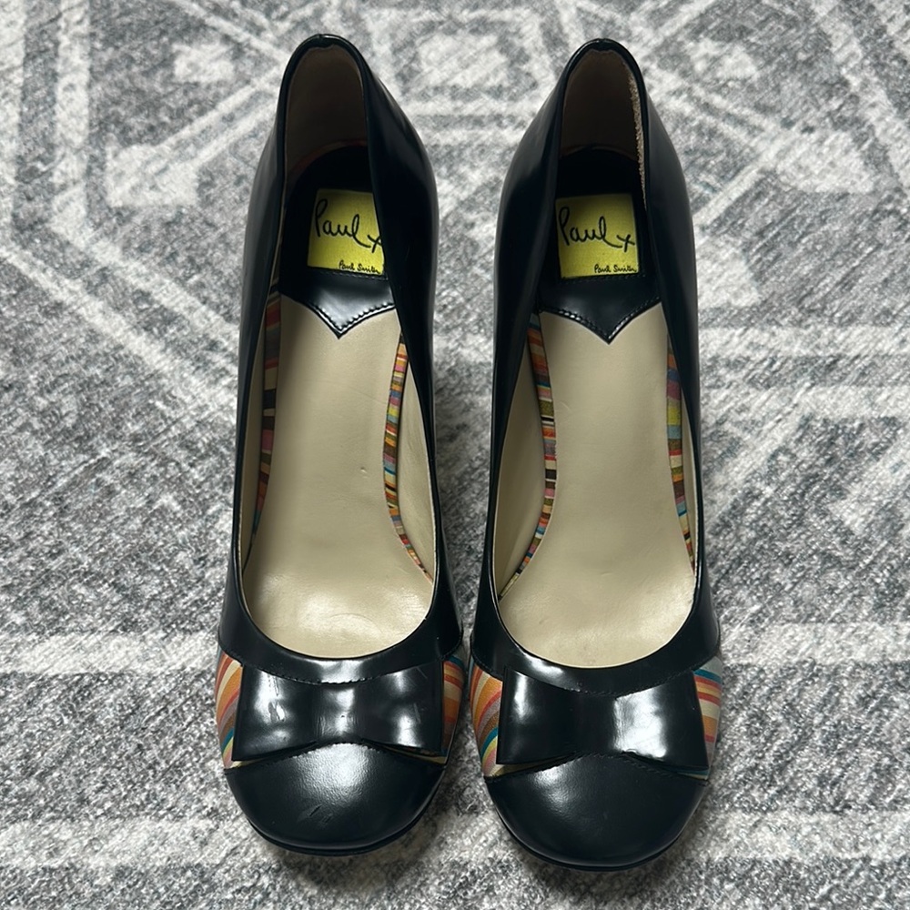 Paul Smith Elegant Black Heels with Colorful Bow